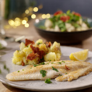 Maischollen-Abend im Herrenhaus Tüschow