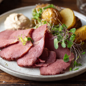 Roastbeef-Abend im Herrenhaus Tüschow
